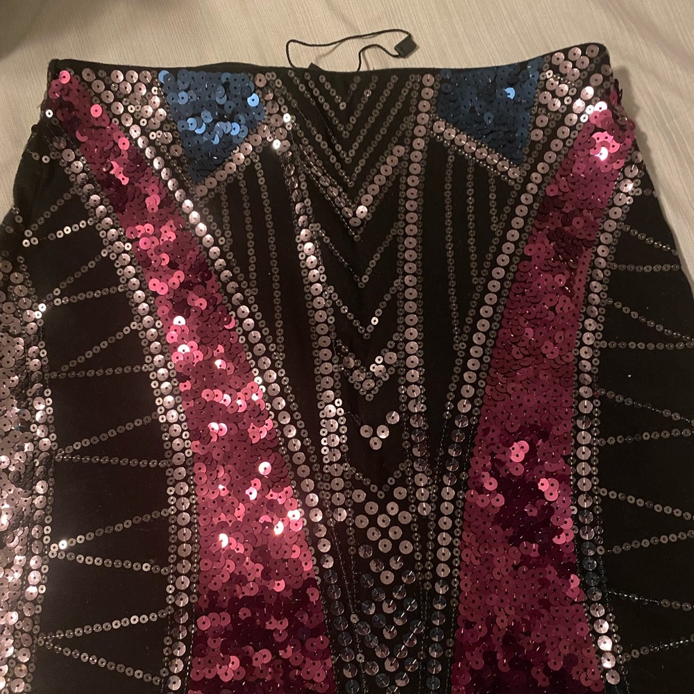 Express- brand new skirt